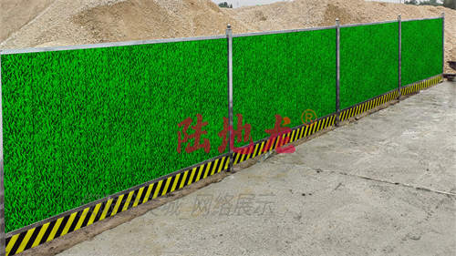 宜宾三江新区道路提升工程陆地龙2.5米高施工围挡安装流程说明